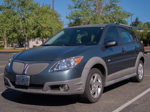 Used 2006 Pontiac Vibe AWD w/ Preferred Package image 1