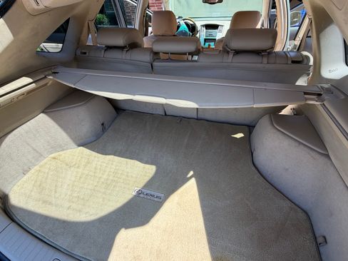 Used 2005 Lexus RX 330 FWD image 23