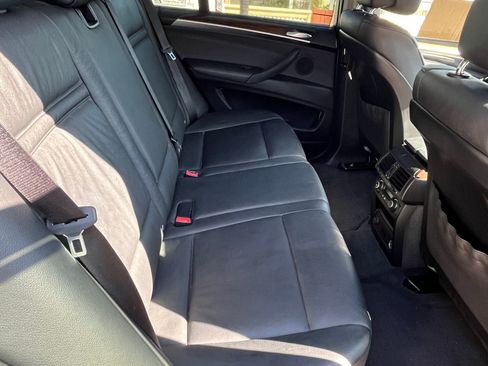 Used 2011 BMW X5 xDrive35i image 8