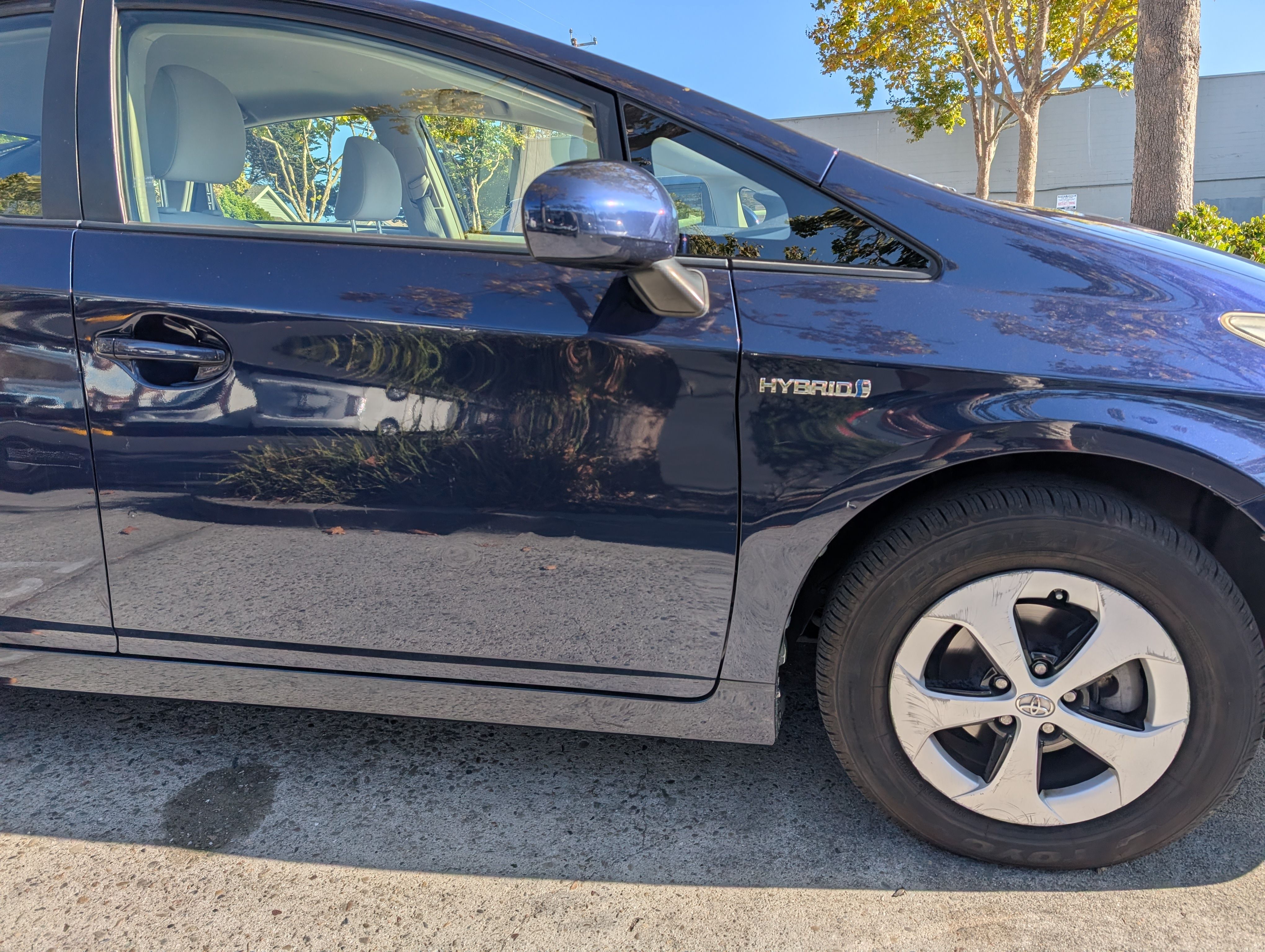 Used 2013 Toyota Prius Two FWD image 6