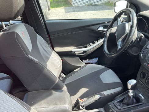 Used 2013 Ford Focus ST image 9