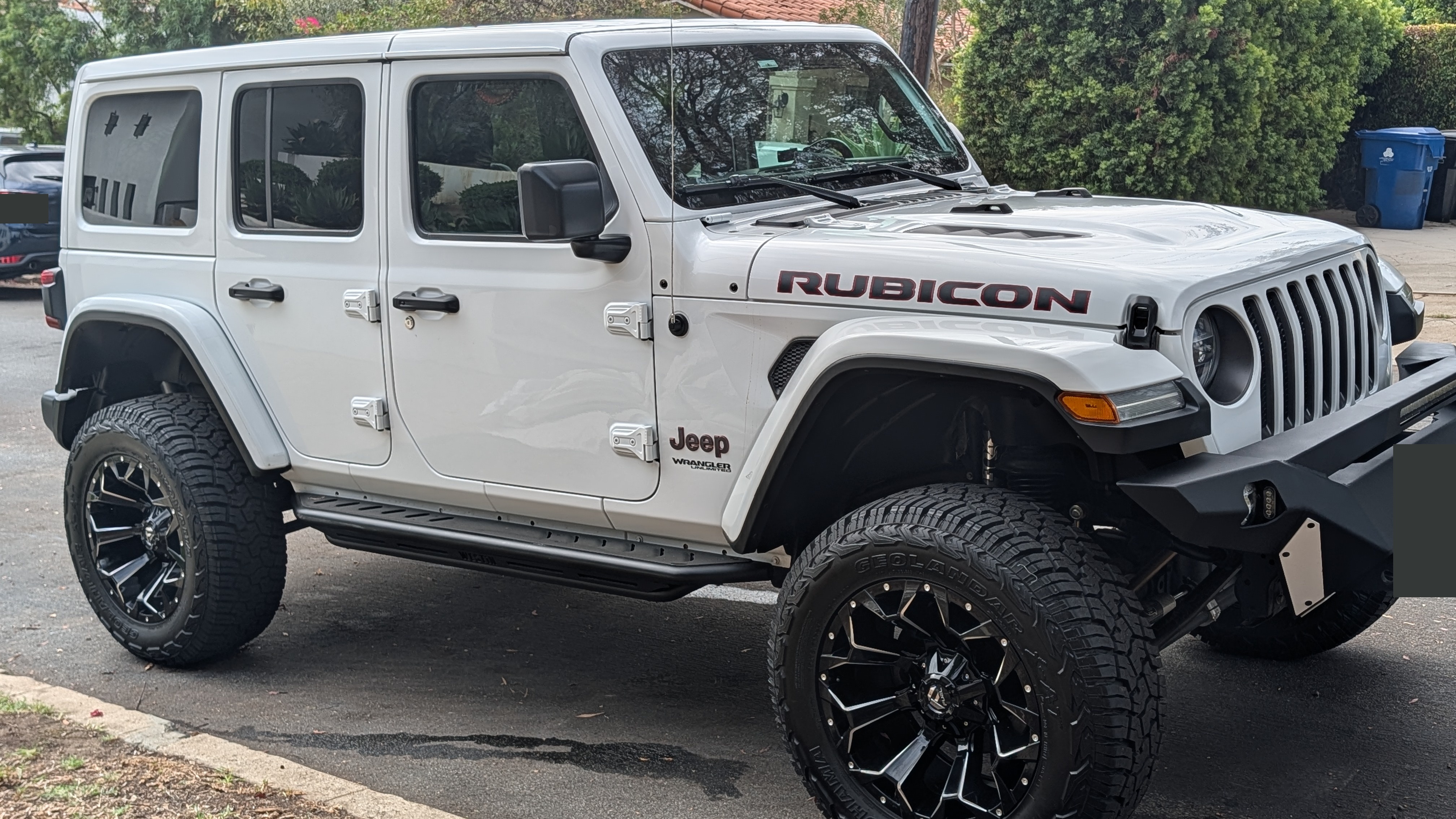 Used 2018 Jeep Wrangler Unlimited Rubicon AWD/4WD image 2