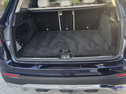 Used 2021 Mercedes-Benz GLC 300 300 Sport Utility 4D image 5