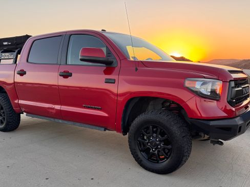 Used 2017 Toyota Tundra TRD Pro AWD/4WD image 6