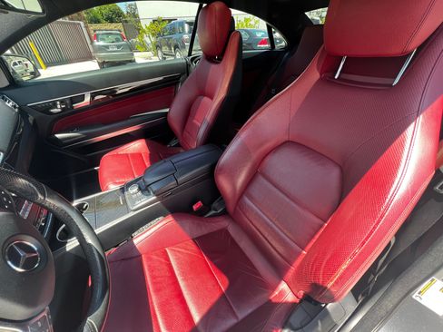 Used 2017 Mercedes-Benz E 400 Coupe image 9