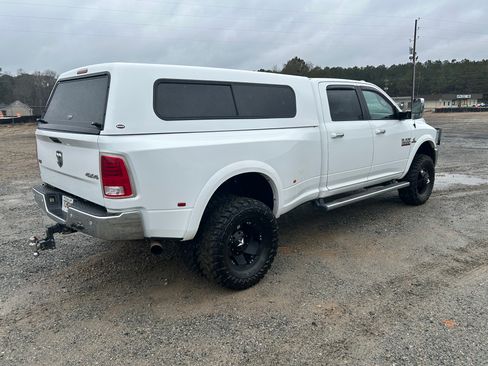 Used 2016 RAM 3500 Laramie w/ Convenience Group image 4