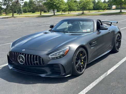 Used 2020 Mercedes-Benz AMG GT R image 22