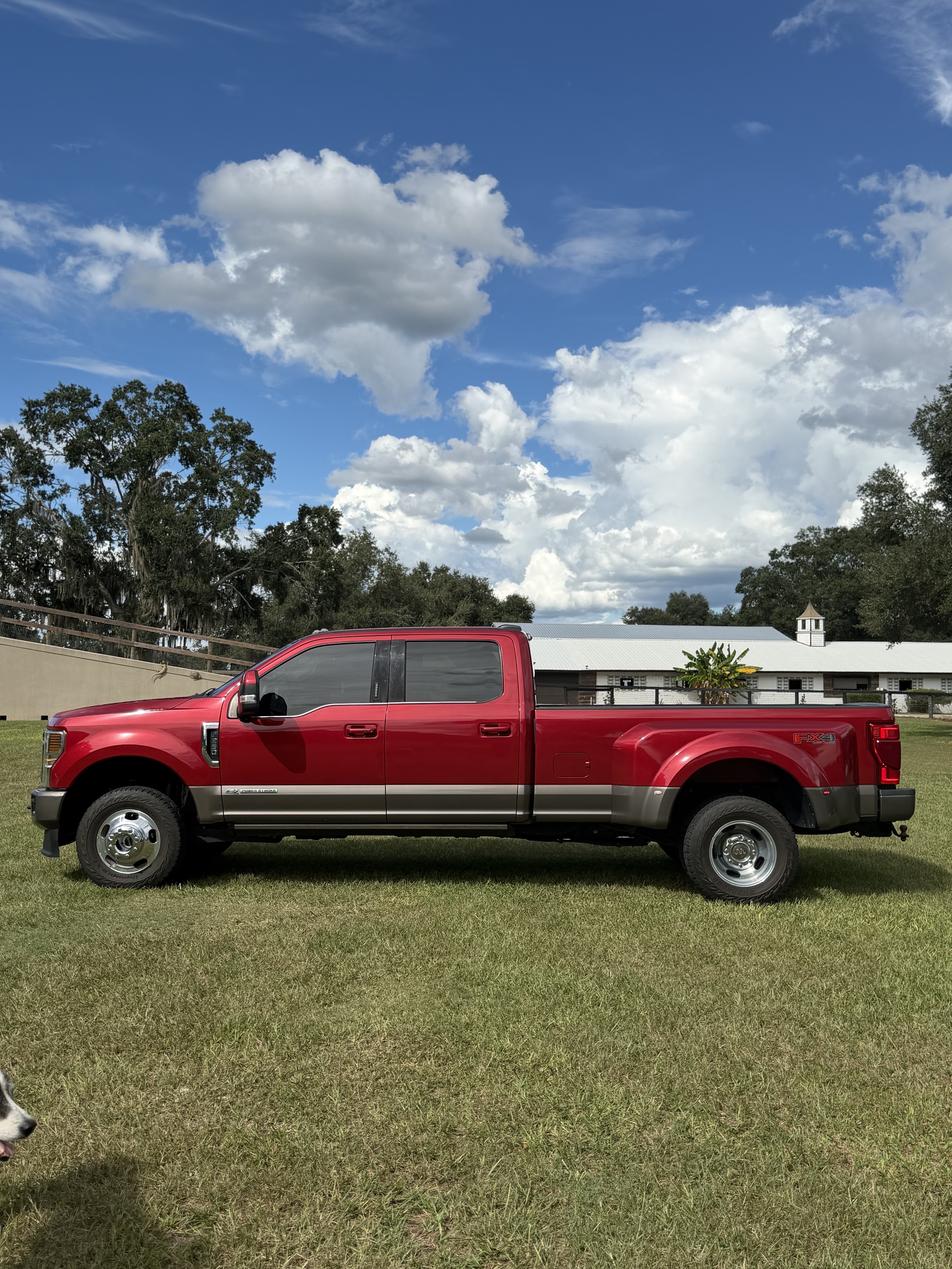Used 2022 Ford F350 King Ranch w/ King Ranch Ultimate Package AWD/4WD image 4