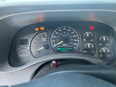 Used 2000 GMC Sierra 1500 2WD Extended Cab image 10