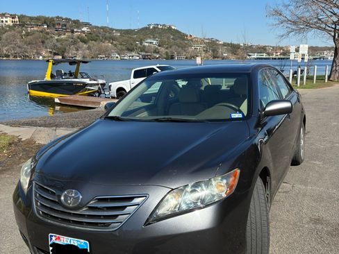 Used 2007 Toyota Camry Hybrid w/ Leather Pkg FWD image 4