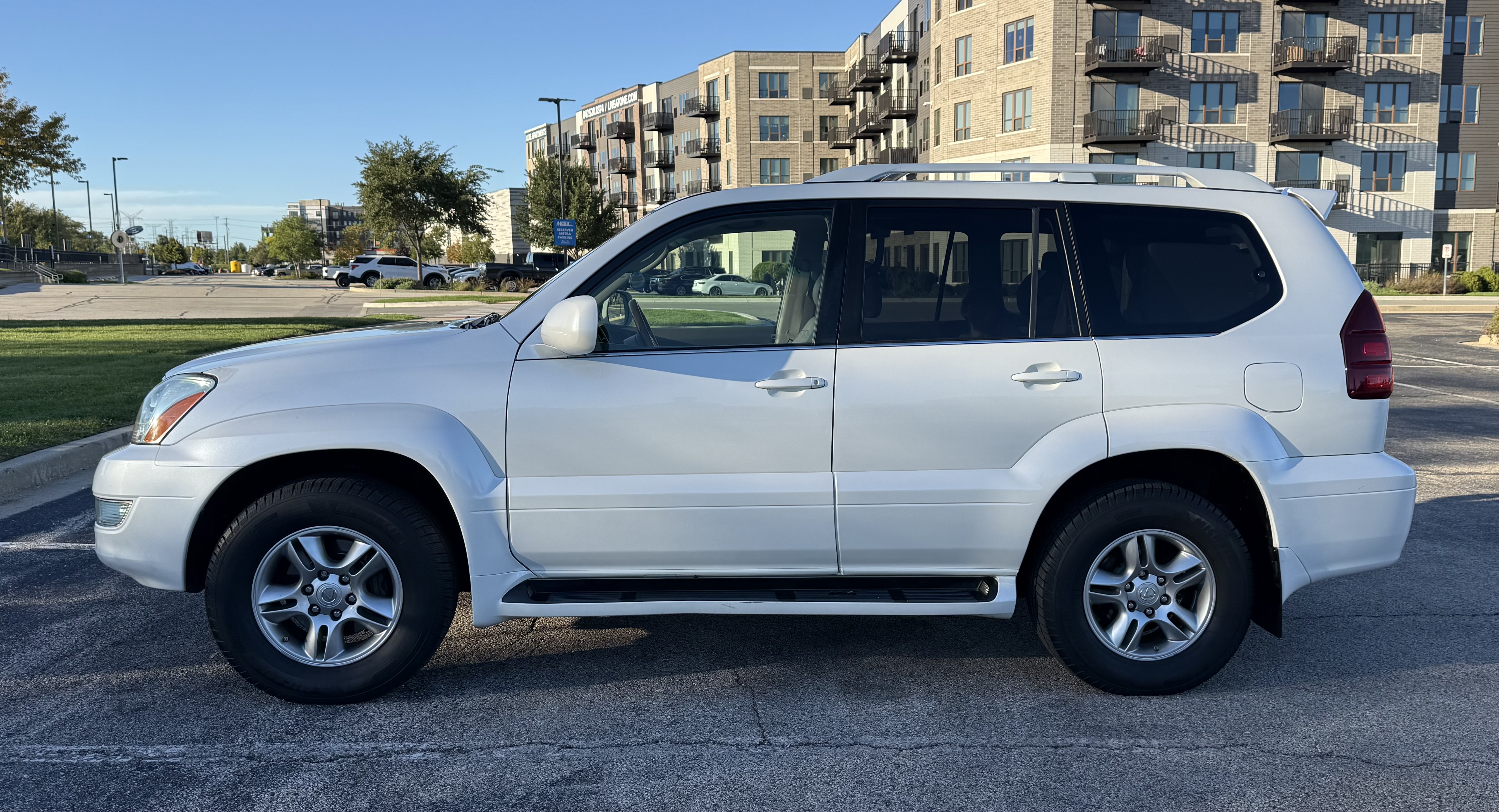 Used 2004 Lexus GX 470 AWD/4WD image 5