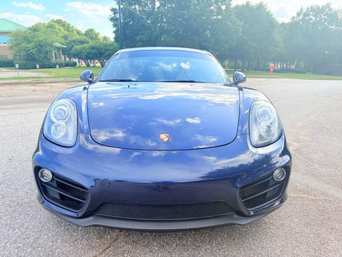 Used 2016 Porsche Cayman RWD image 8