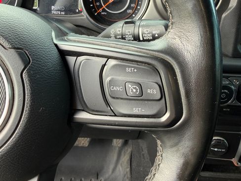 Used 2021 Jeep Wrangler Unlimited Sport AWD/4WD image 12