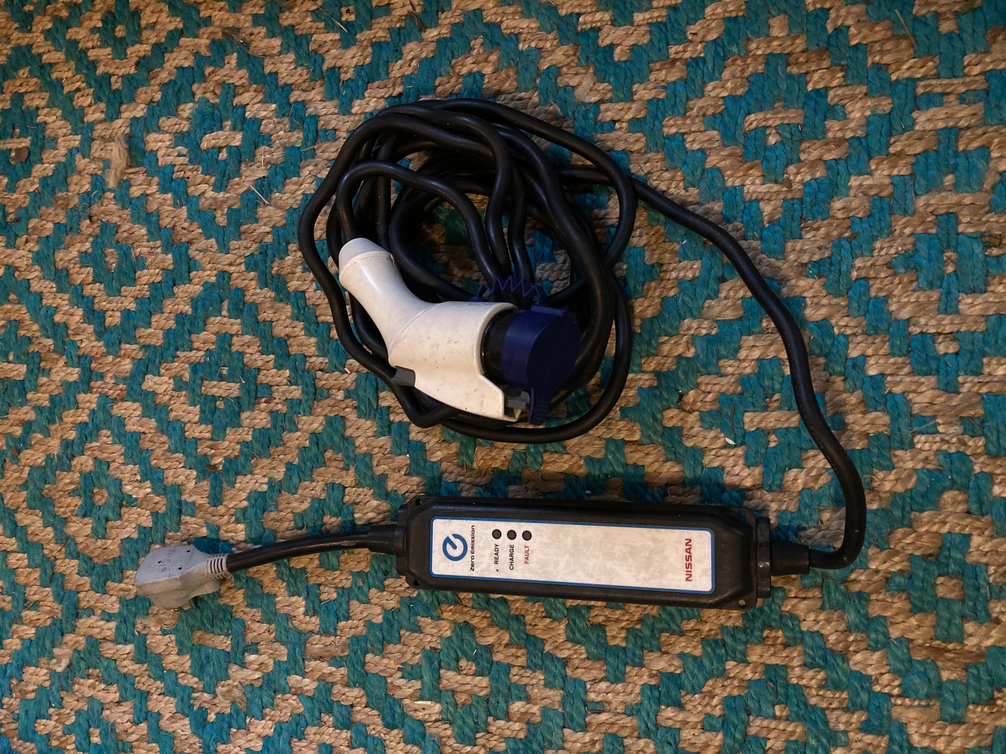 Used 2014 Nissan Leaf S w/ Charge Package FWD image 20
