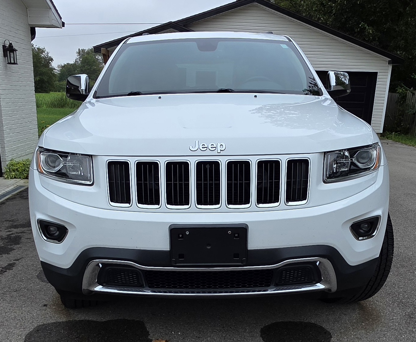 Used 2015 Jeep Grand Cherokee Limited w/ Trailer Tow Group IV AWD/4WD image 5