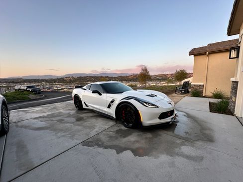 Used 2017 Chevrolet Corvette Grand Sport image 5