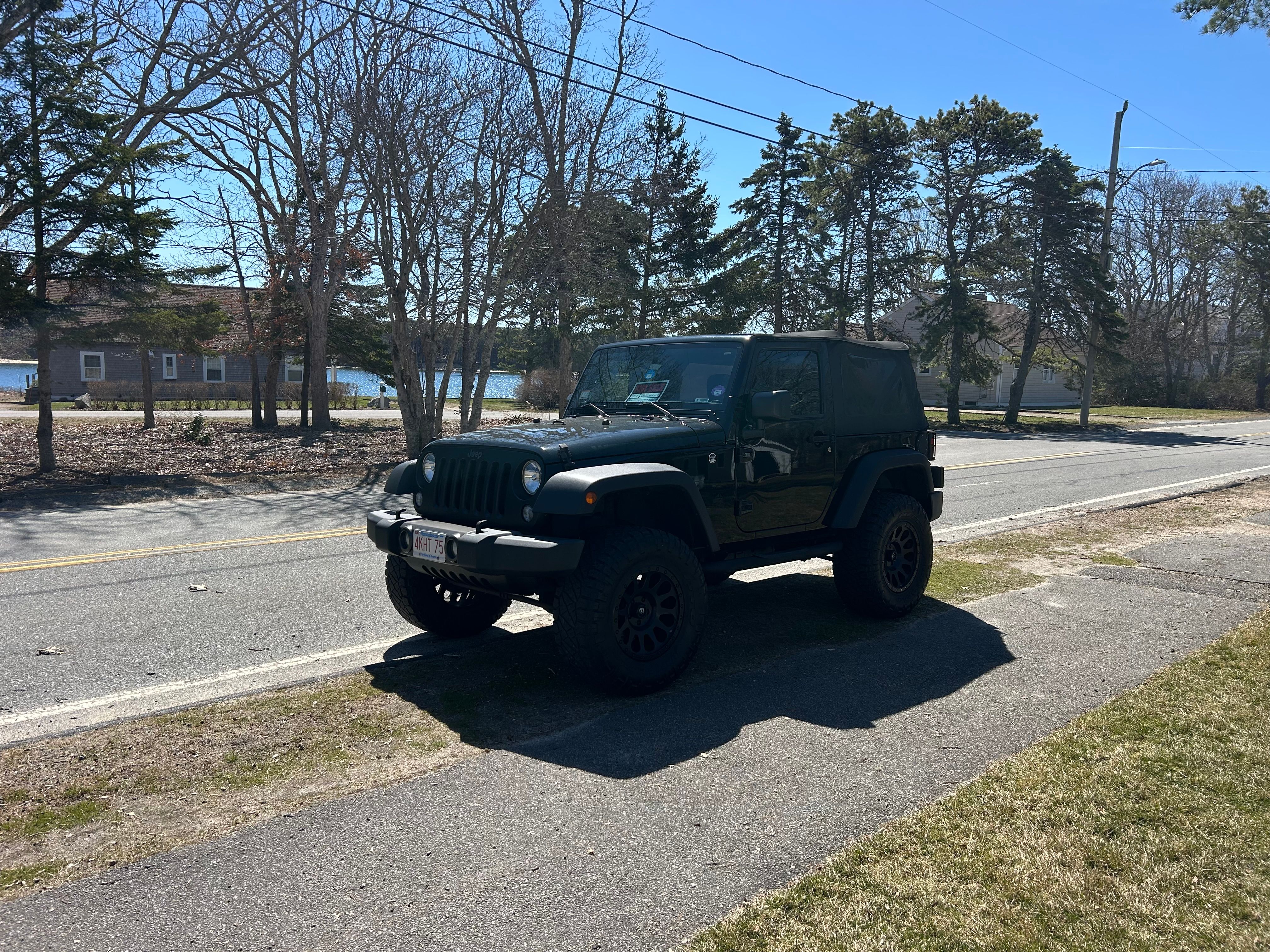 Used 2017 Jeep Wrangler Sport AWD/4WD image 1