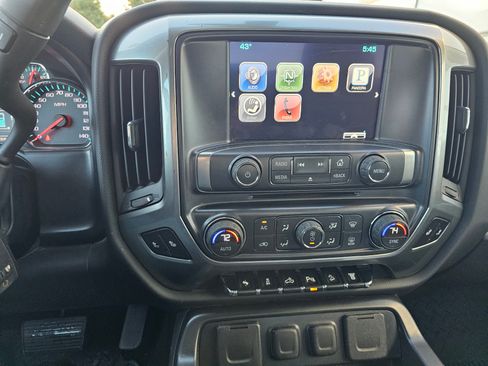 Used 2015 Chevrolet Silverado 2500 LT w/ LT Convenience Package image 9