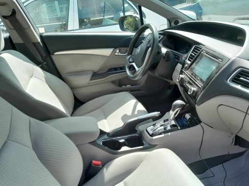 Used 2014 Honda Civic Hybrid Sedan image 5