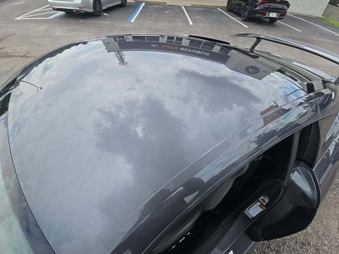 Used 2018 Audi R8 V10 w/ Carbon Exterior Package image 12