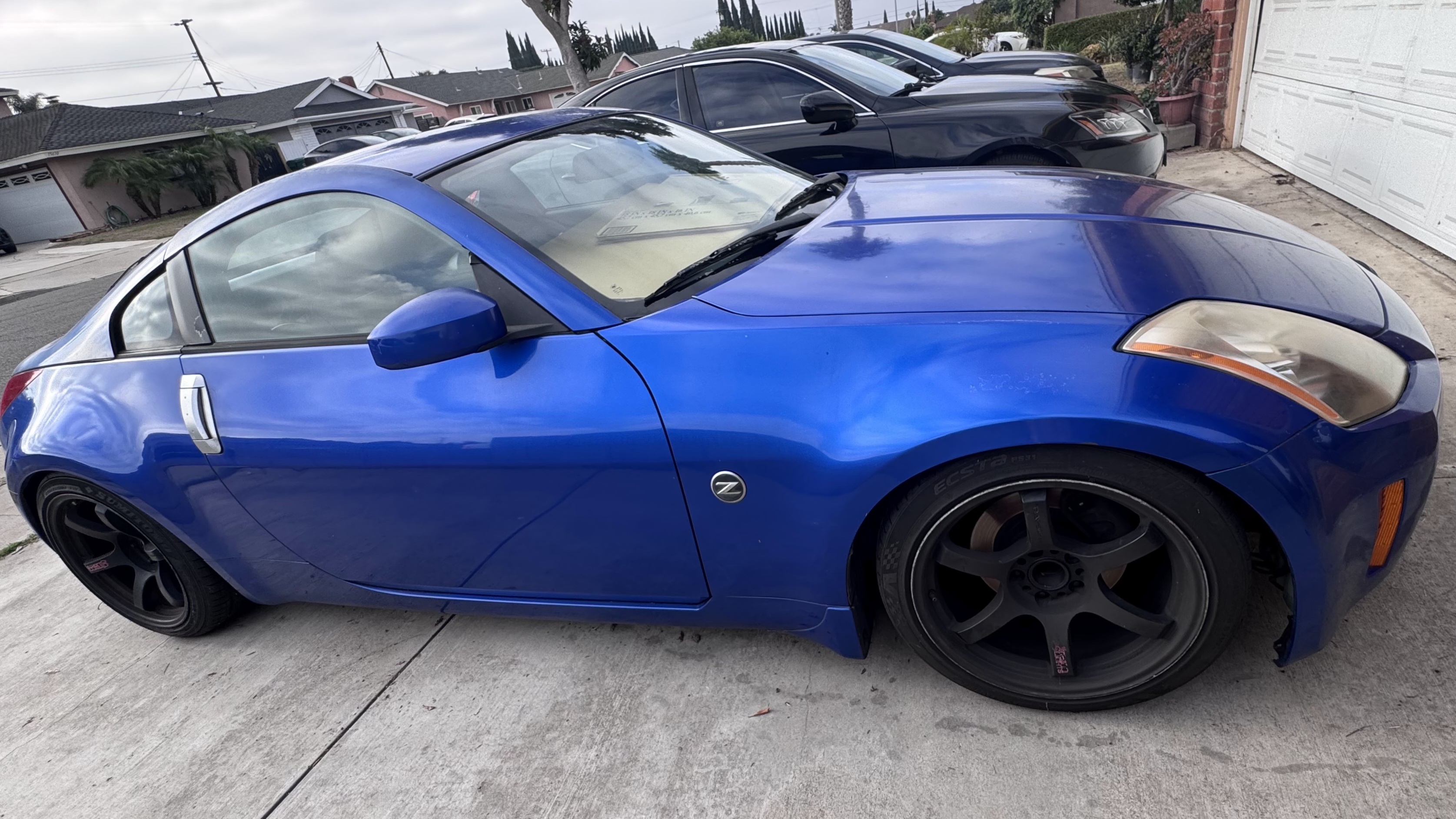 Used 2003 Nissan 350Z Touring RWD image 2