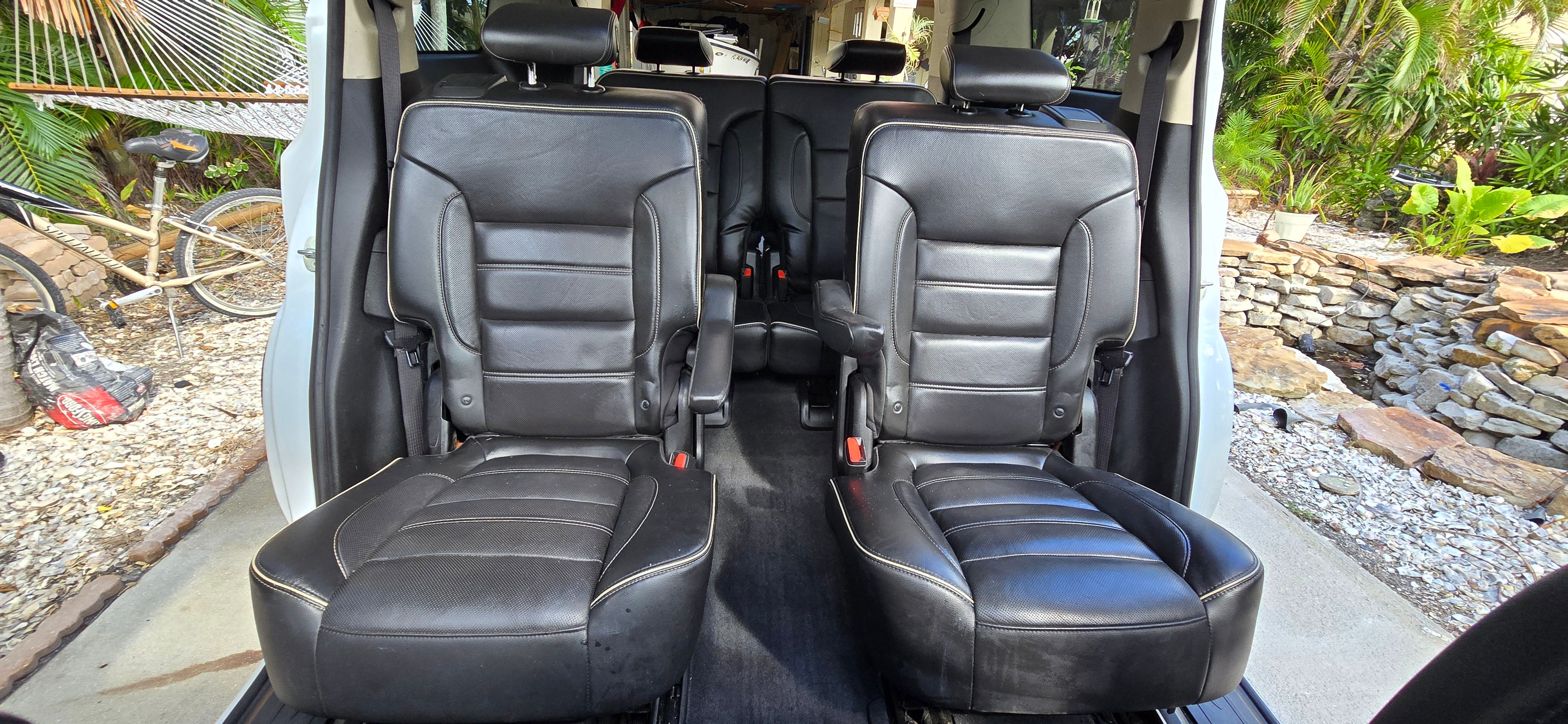 Used 2018 GMC Acadia Denali FWD image 11