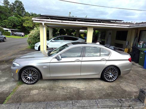 Used 2013 BMW 528i Sedan image 13