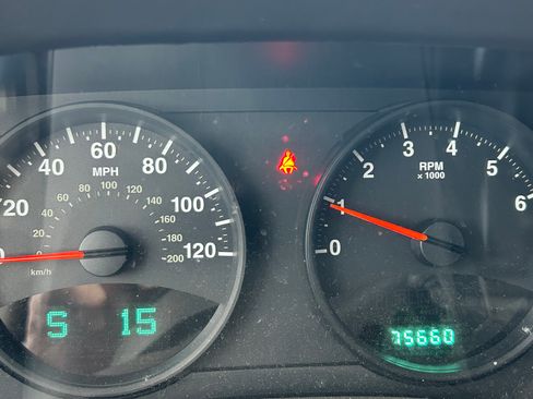 Used 2013 Jeep Patriot Latitude image 8