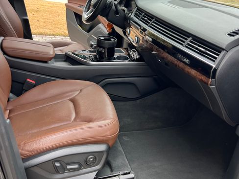 Used 2017 Audi Q7 3.0T Premium Plus image 20