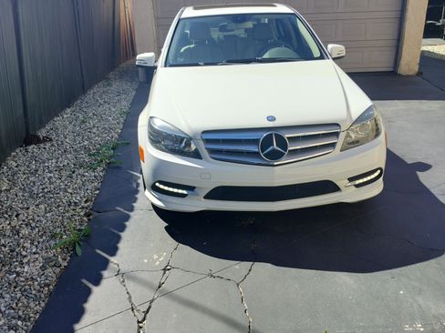Used 2011 Mercedes-Benz C 300 Sedan image 1