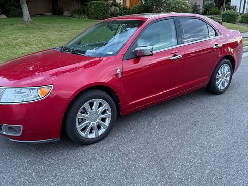 Used 2011 Lincoln MKZ w/ 101A Rapid Spec Order Code FWD image 1