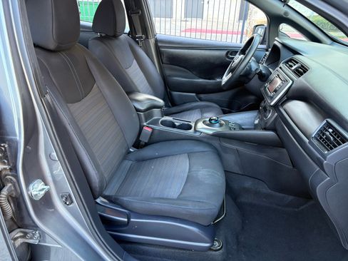 Used 2019 Nissan Leaf S w/ S Charge Package image 21