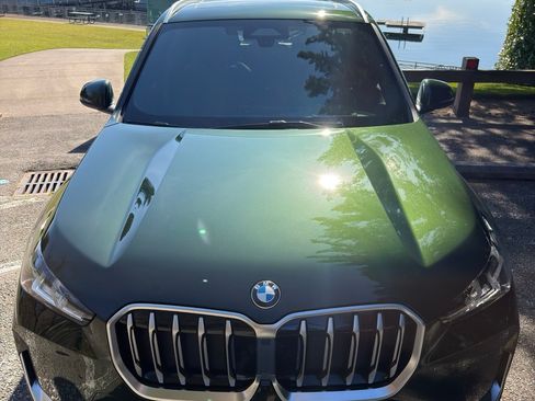 Used 2025 BMW X1 xDrive28i w/ Technology Package image 4