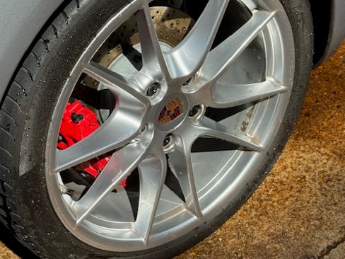 Used 2014 Porsche 911 Carrera S image 9