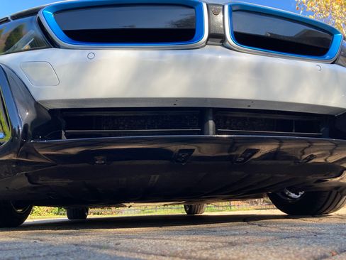 Used 2016 BMW i8 image 13