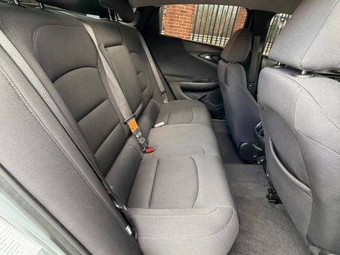 Used 2023 Chevrolet Malibu LT image 16