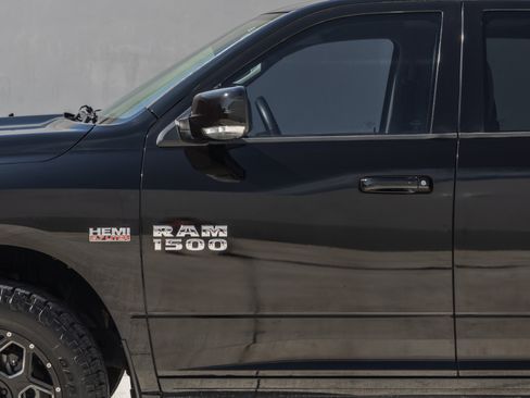 Used 2014 RAM 1500 Sport w/ Convenience Group image 6