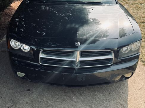 Used 2009 Dodge Charger SXT image 6