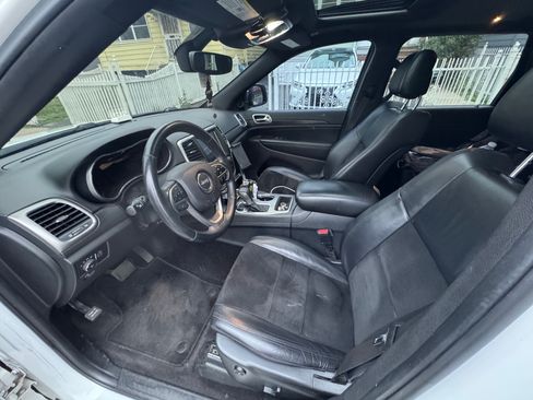 Used 2018 Jeep Grand Cherokee Altitude image 6