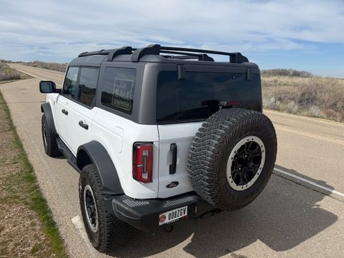 Used 2023 Ford Bronco Badlands w/ Sasquatch Package image 10