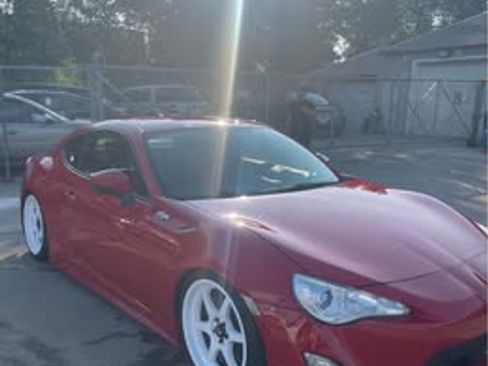 Used 2013 Scion FR-S Coupe 2D image 10