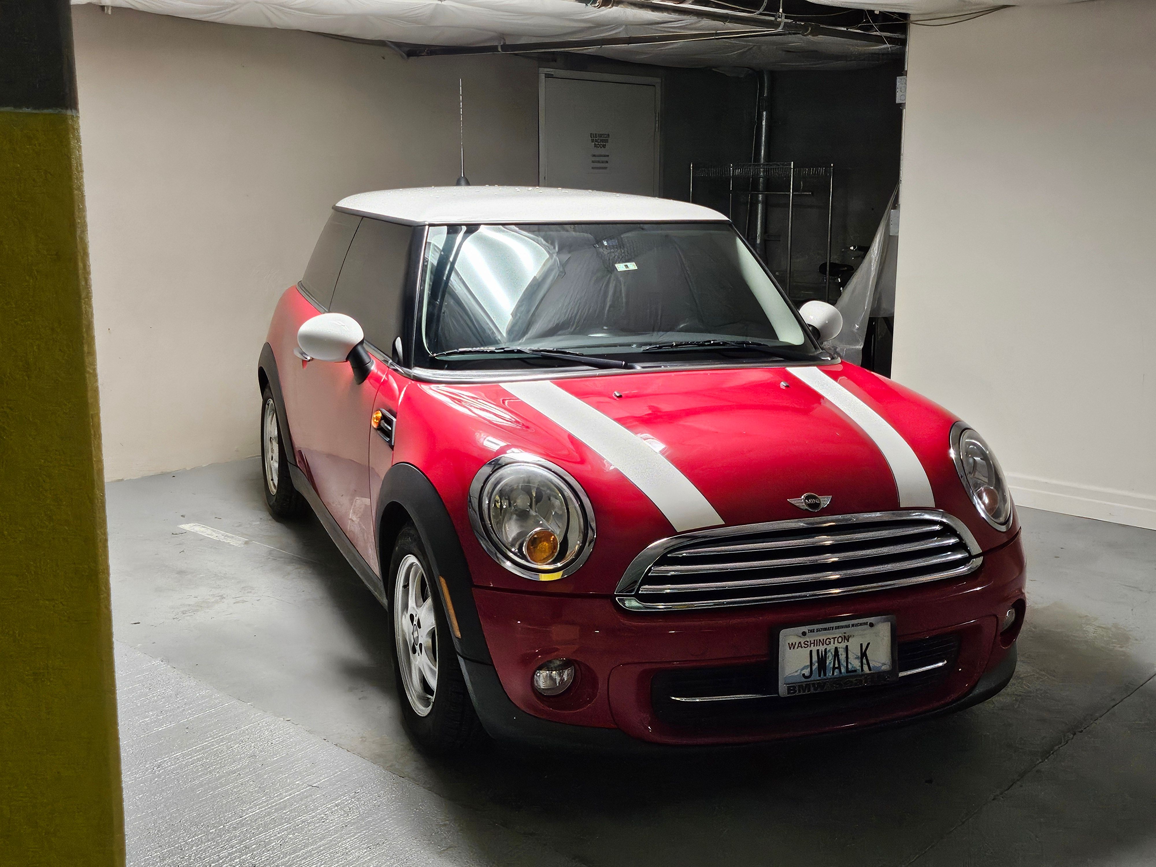 Used 2011 MINI Cooper Hardtop FWD image 13