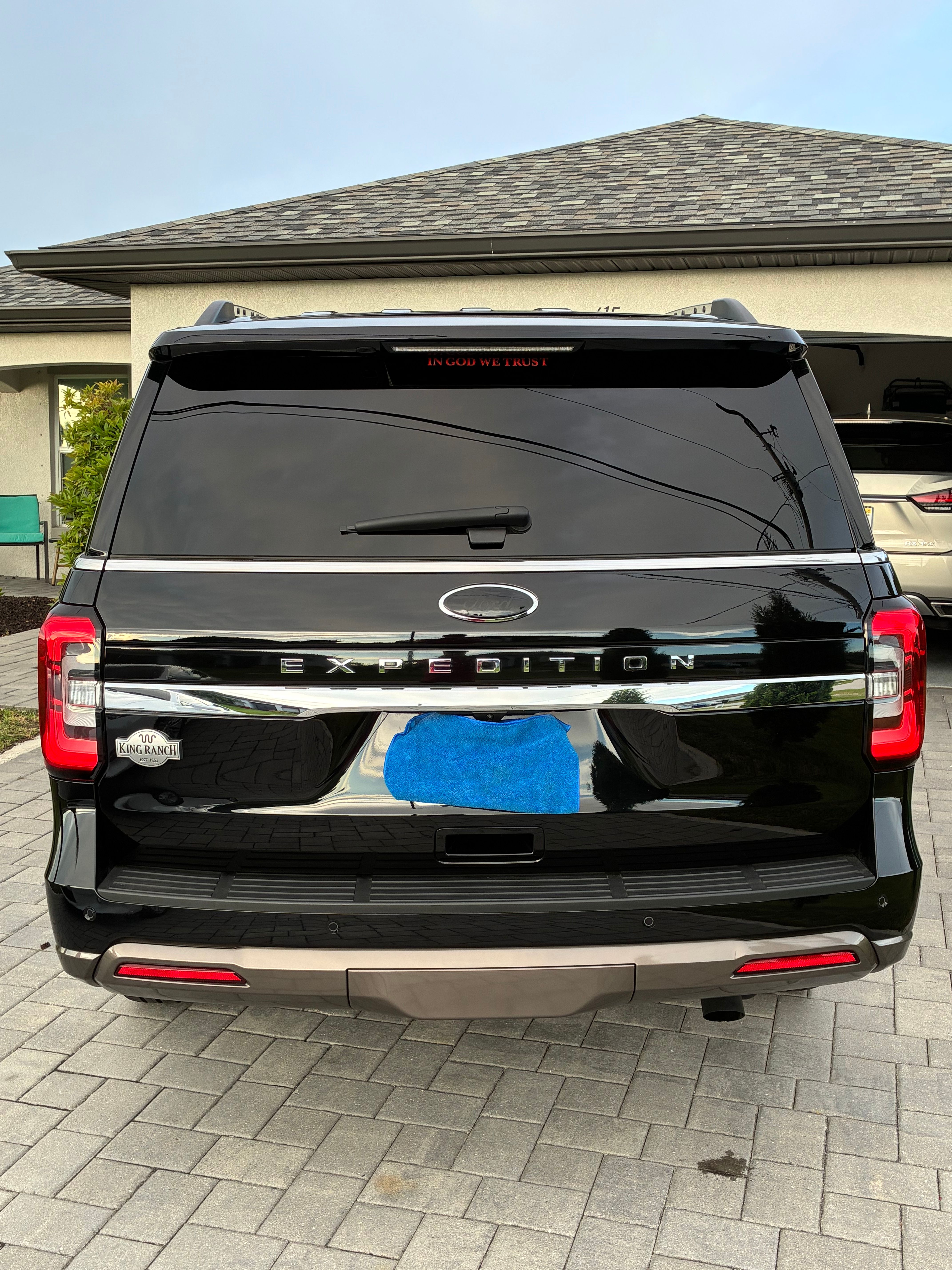 Used 2024 Ford Expedition King Ranch RWD image 16