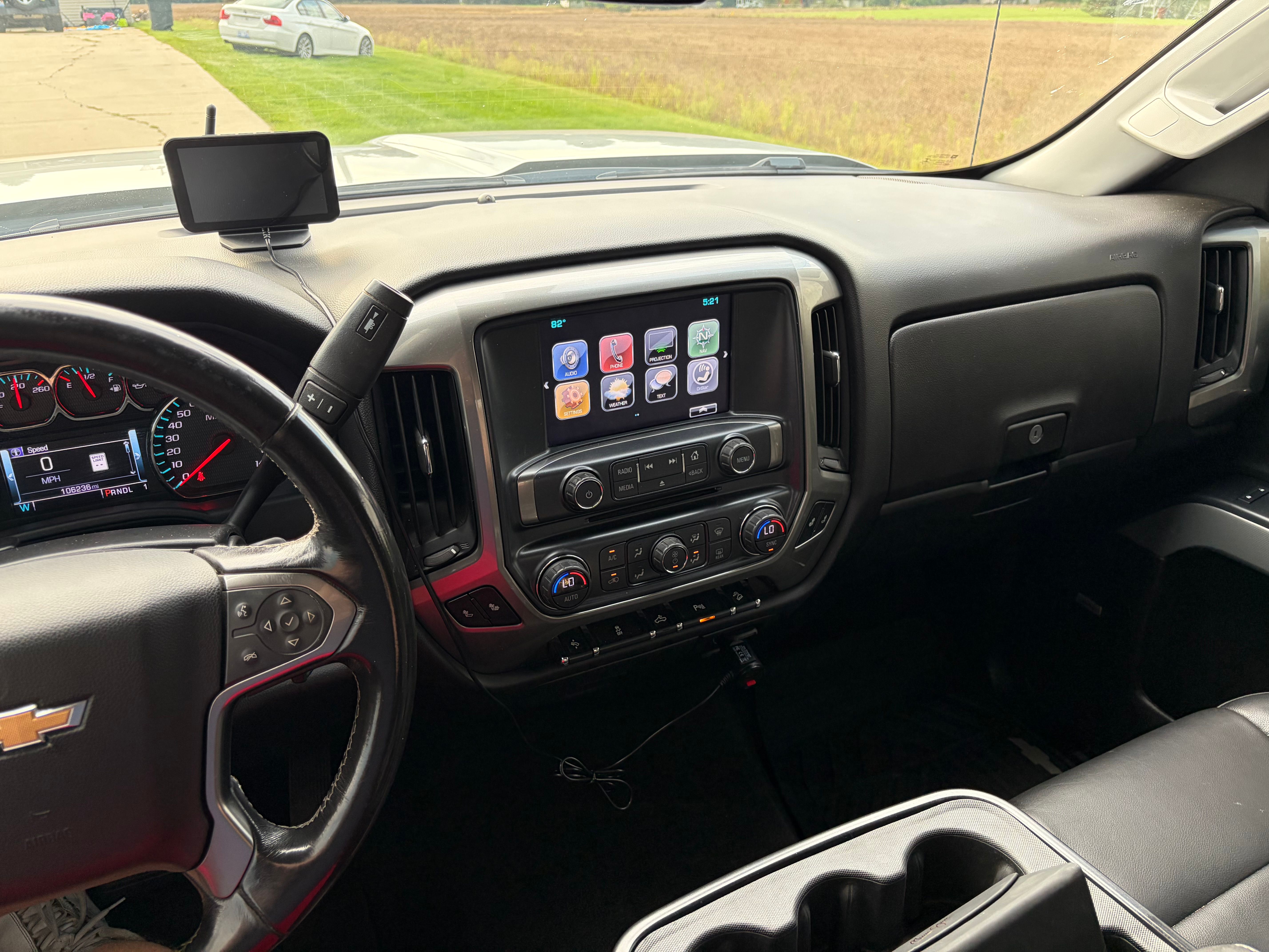 Used 2018 Chevrolet Silverado 2500 LT w/ LT Convenience Package AWD/4WD image 15