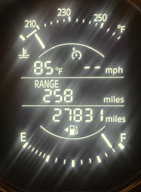 Used 2021 MAZDA MX-5 Miata Club RWD image 11