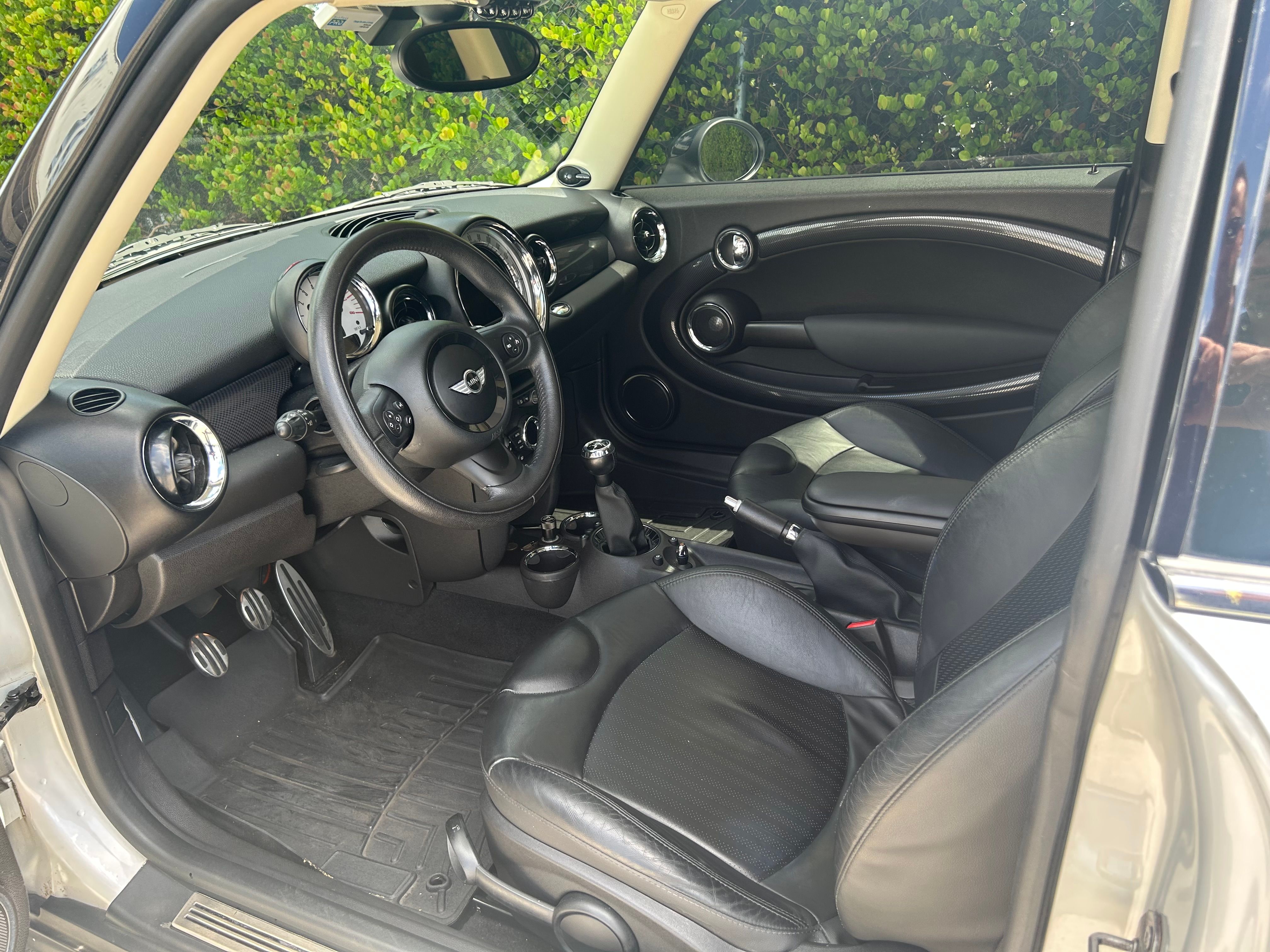 Used 2012 MINI Cooper S FWD image 8