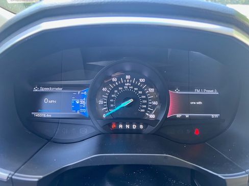 Used 2015 Ford Edge Titanium AWD/4WD image 14