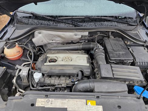 Used 2013 Volkswagen Tiguan SEL image 14