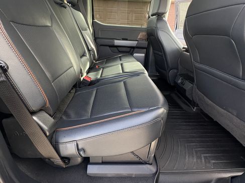 Used 2025 Ford F350 Lariat w/ FX4 Off-Road Package image 9