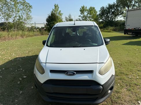 Used 2014 Ford Transit Connect XL image 2